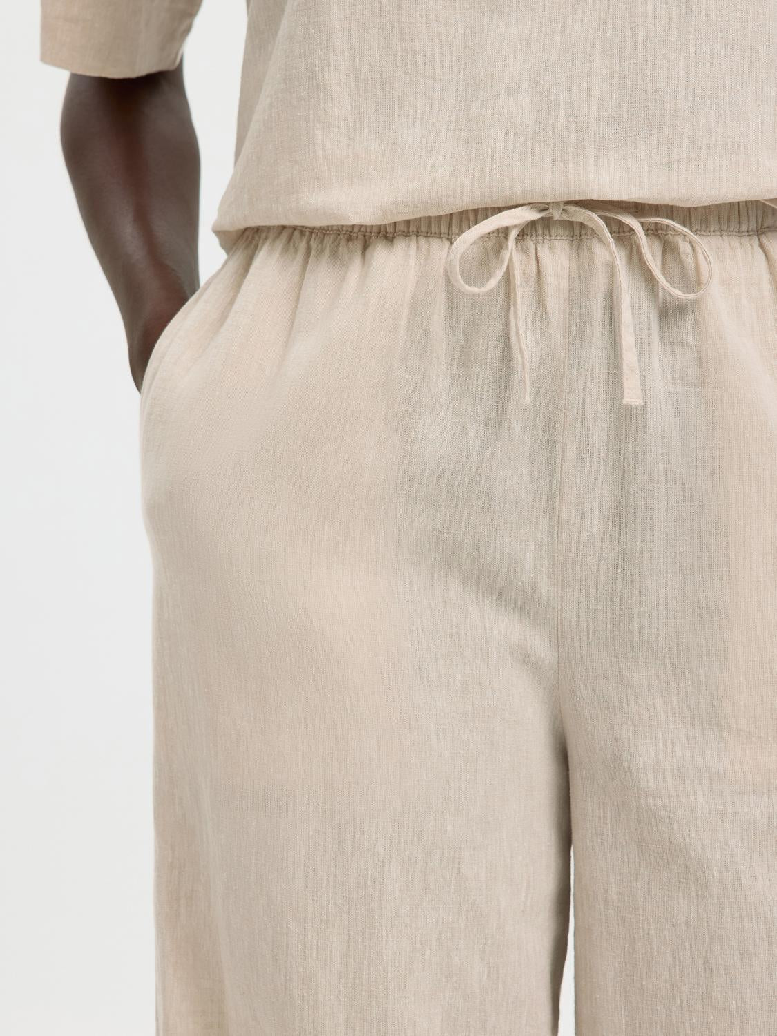 model_shot-detail